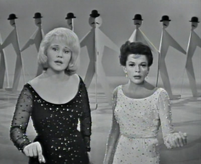 Peggy Lee and Judy Garland singing "I Like Men"